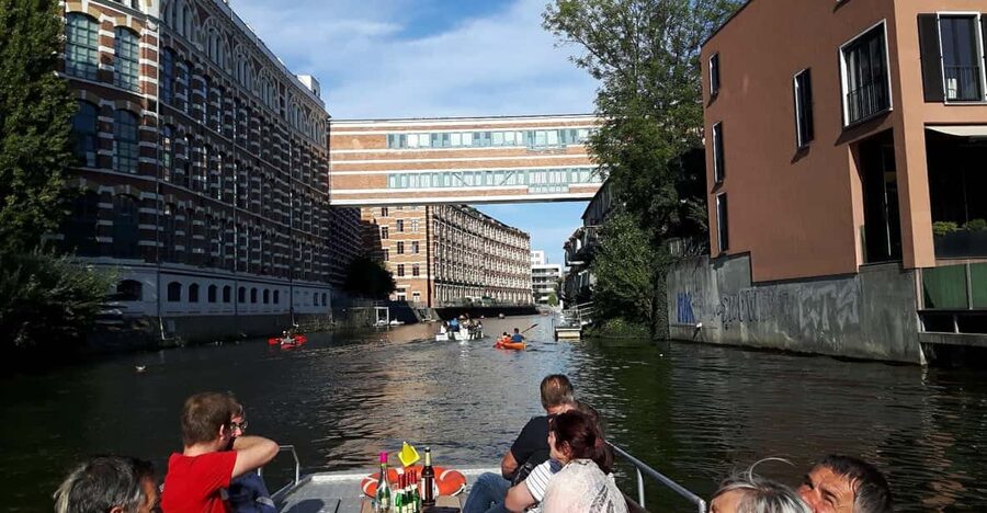 Leipzig: Floodplain Forest & City River Cruise - Electric Boat + Live Guide: What That Changes for You