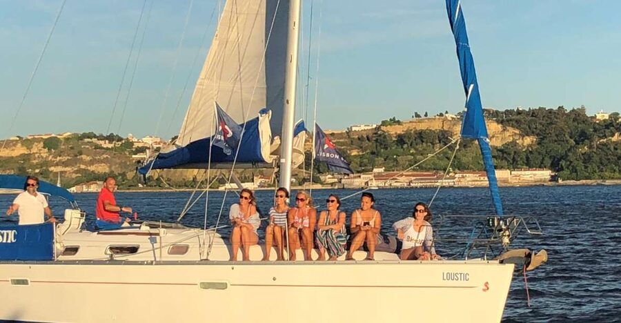 Lisbon 2-Hour River Cruise - Price and value: $41 for two hours that actually moves