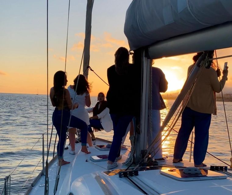 Lisbon: Tagus River Cruise, Morning, Day, Sunset, or Night - 25 de Abril Bridge and Christ the King: Big Views, Quick Transitions
