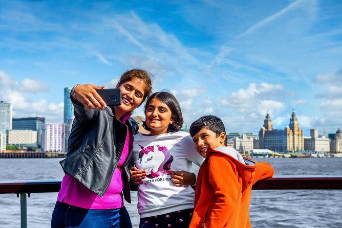 Liverpool: River Cruise & Sightseeing Bus Tour - Comfort tips that make a difference on the water and in an open-top bus