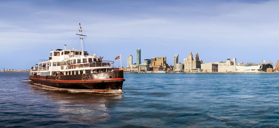 Liverpool: Sightseeing River Cruise on the Mersey River - Key things you’ll notice on the Mersey Ferry Cruise