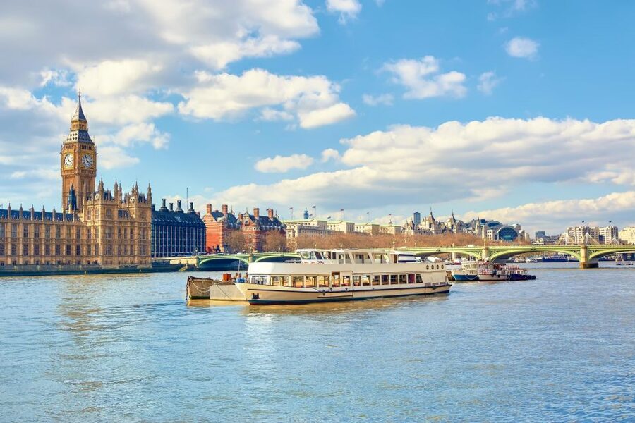 London: Full-Day Sightseeing Bus Tour with River Cruise - Key Things to Know Before You Go