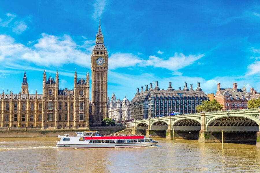 London: Full-Day Sightseeing Bus Tour with River Cruise - St. Paul’s Cathedral: Your Best Chance for Time Inside