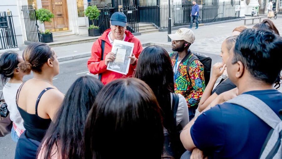London: Hop-On Hop-Off Pass with Thames River Cruise 24 Hrs - Getting started fast: TopView digital tickets and smart bus boarding