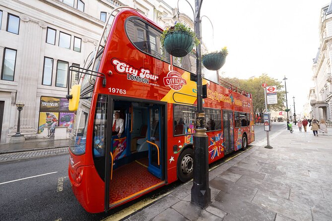 London Tour Hop-on Hop-off Bus with Optional Thames River cruise - What You Actually Get On Board: Headsets, Wi-Fi, and a Usable Map