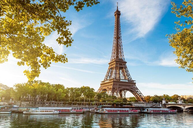 Lunch Cruise Check-out from the Eiffel Tower - Key things to know before you go