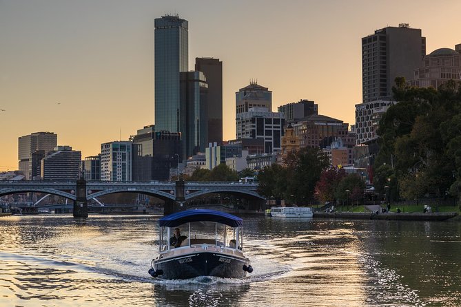 Luxury Private 90min Wine and Cheese Yarra River Cruise - Timing, weather, and what to wear on the Yarra