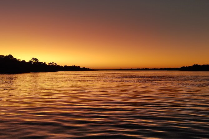 Luxury Sunset River Cruise on the Zambezi - Wildlife spotting along the Zambezi near Mosi-oa-Tunya