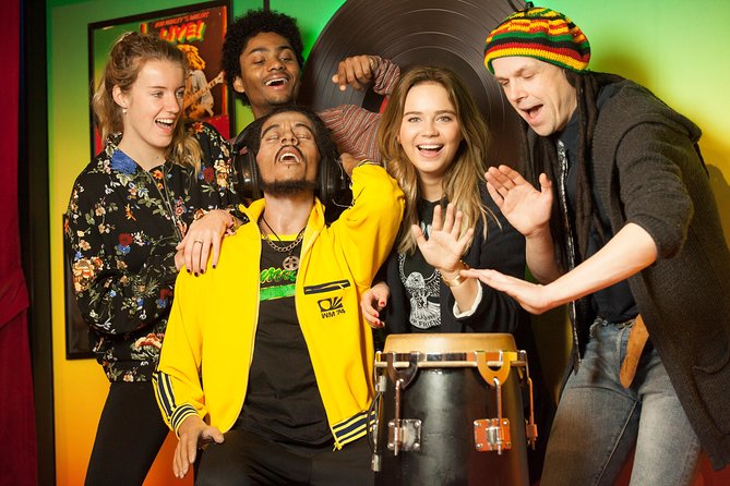Madame Tussauds Amsterdam & 1-Hour Canal Cruise - Getting Tickets and Planning Your Day Smoothly