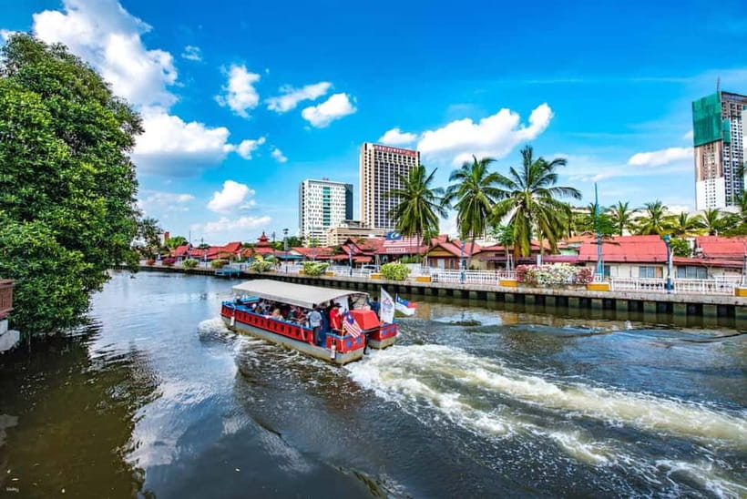 Melaka: Melaka River Cruise E-Ticket - Picking your timing: daytime views vs night fountain magic