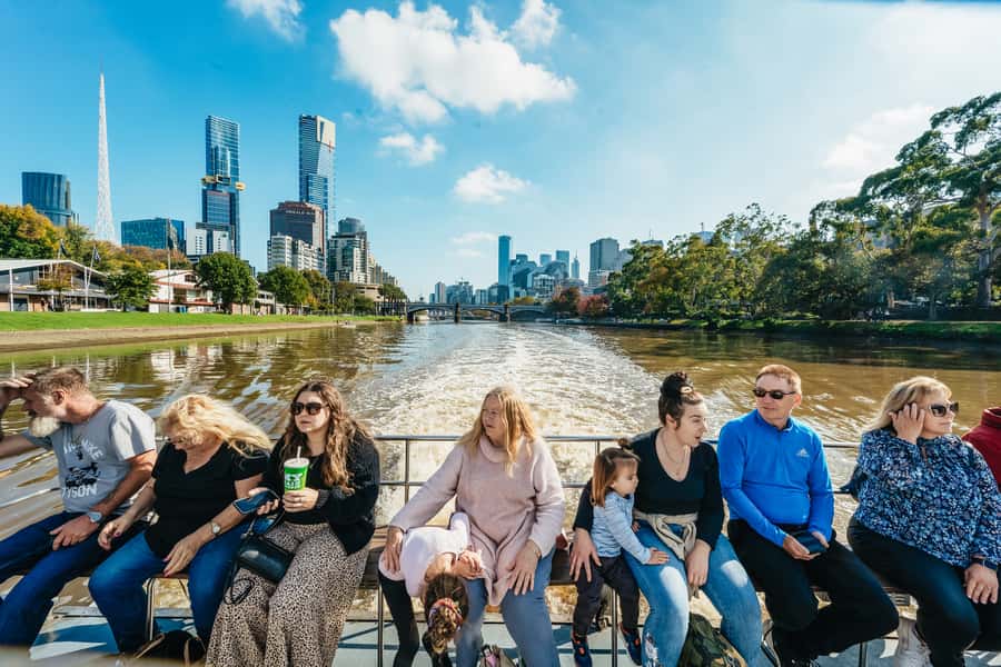 Melbourne: 2-Hour City Highlights River Cruise - The city-center power spots: Princes Bridge and the MCG view corridor
