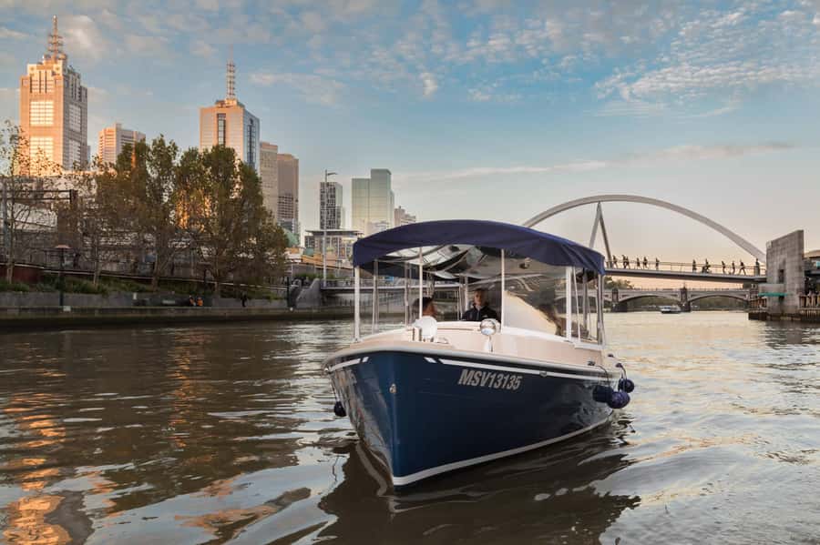 Melbourne: Private Yarra River Cruise w/ Cheese & Wine - Quick take on this Melbourne Yarra cruise