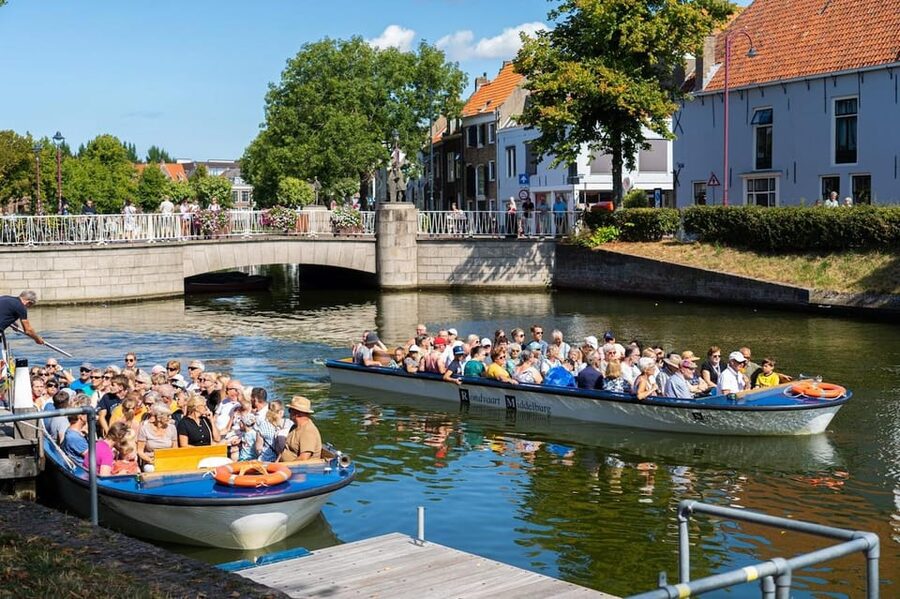 Middelburg: City Canal Cruise - From the Water: What You’ll See Right Away