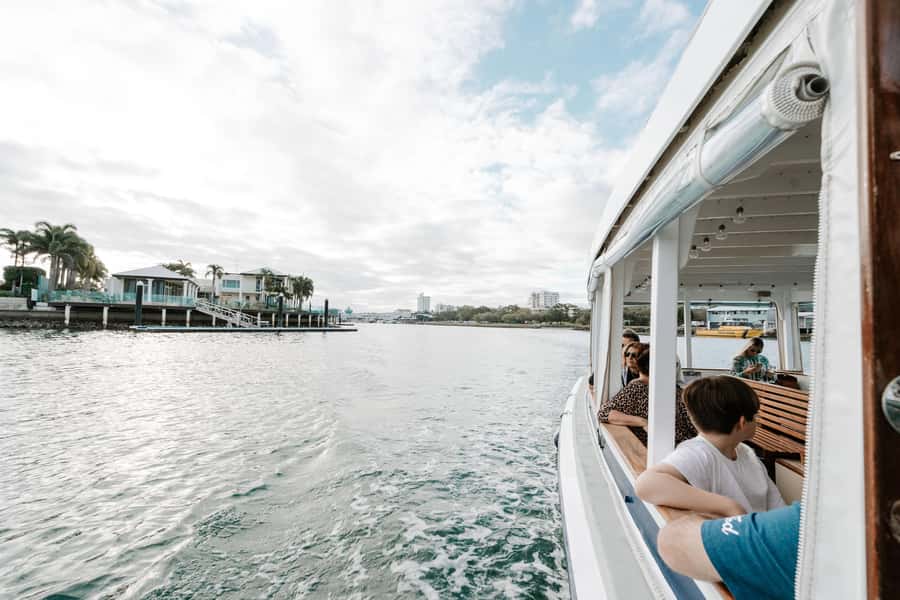 Mooloolaba: Canal Cruise with Commentary - Your route, hour-long and satisfying: canals first, then open water views