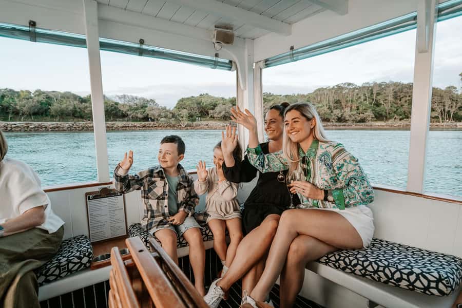 Mooloolaba: Canal Cruise with Commentary - Luxury homes and waterfront life: more than just looking at big houses