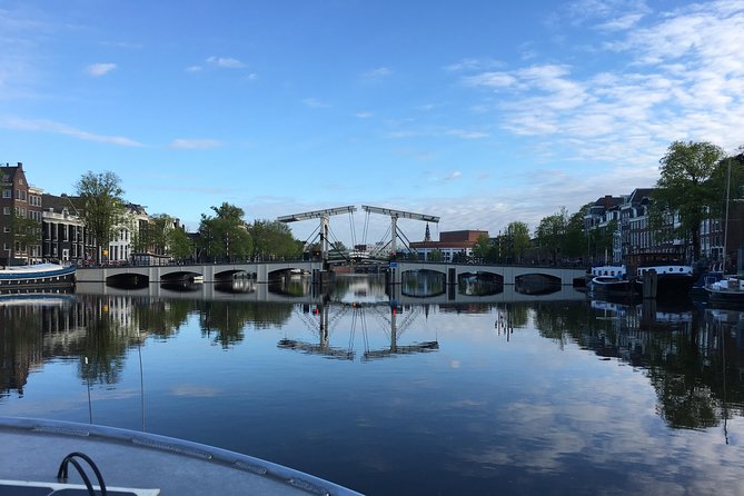 Morning Canal Cruise Amsterdam in Small-Group - What you’ll actually see on the water (and why reflections matter)