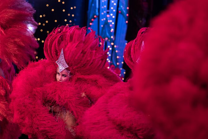 Moulin Rouge Show with Champagne and Seine River Cruise Ticket - Finding Paris CityVision outside the ticket office (and not getting stuck)