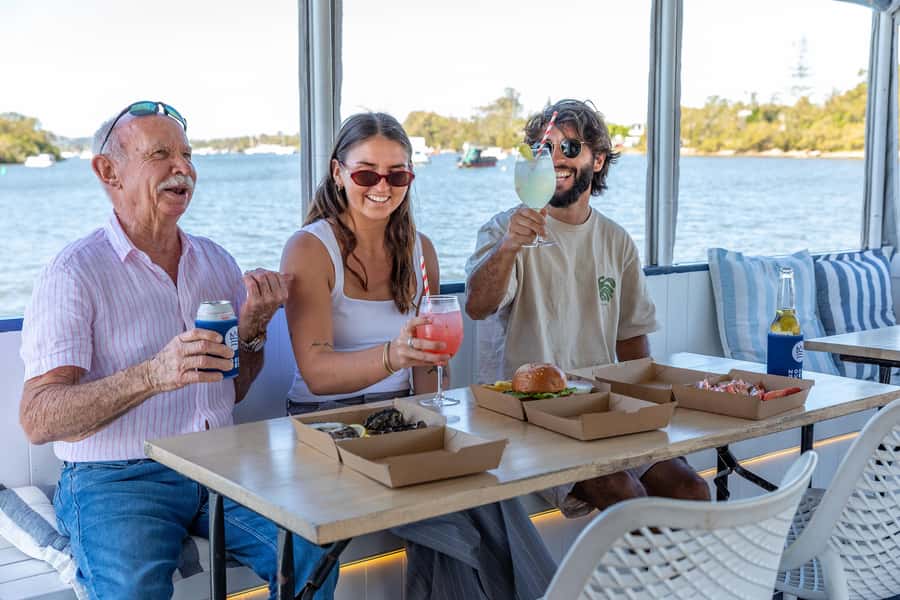 Noosa River Cruise with Seafood Lunch and Commentary - Should you book this Noosa River Cruise with Seafood Lunch?