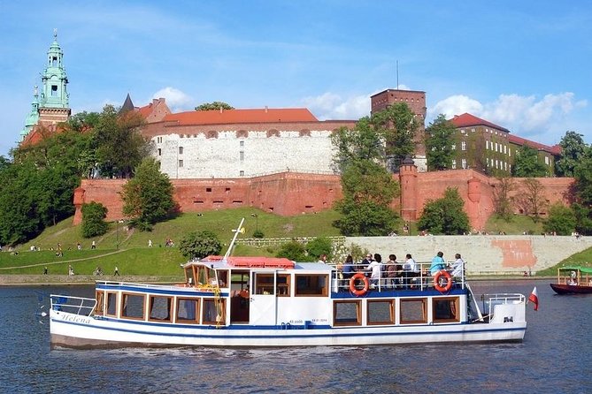 One Hour River Cruise in Krakow - Best day and weather: how to make the most of the river