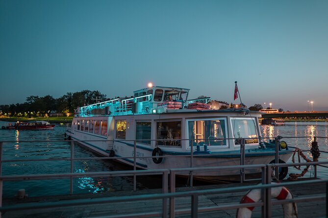 One Hour River Cruise in Krakow - The sights you’ll actually get: Wawel, Kazimierz, and more