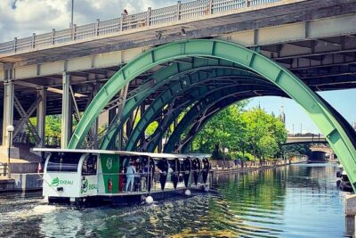 Ottawa Boat Cruise - Rideau Canal Cruise - The Guide Factor: Stories That Put Buildings on the Map
