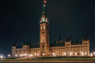 Ottawa Premium Night Driving Tour with River Cruise - Stop 2 by Van: Supreme Court to Nepean Point on a Fully Narrated Drive