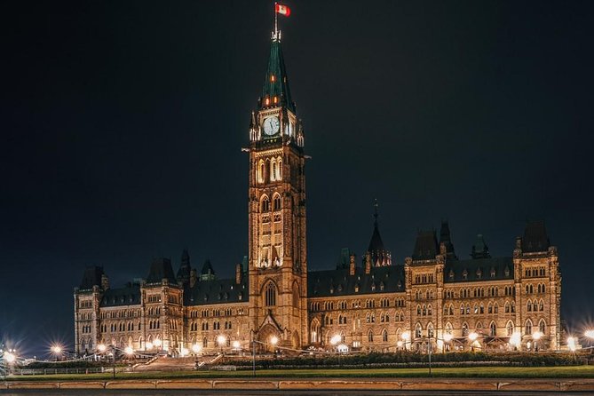 Ottawa Premium Night Driving Tour with River Cruise - Stop 2 by Van: Supreme Court to Nepean Point on a Fully Narrated Drive