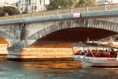 Paris: 1 Hour Seine River Cruise Ticket - Why a 1-Hour Seine Cruise Beats a Long Day Trip