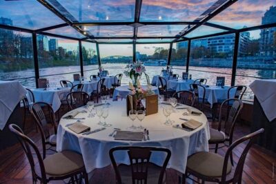 Paris 3-Course Gourmet Dinner and Sightseeing Seine River Cruise - Seine sightseeing: what you’ll see and why it feels good at dinner time