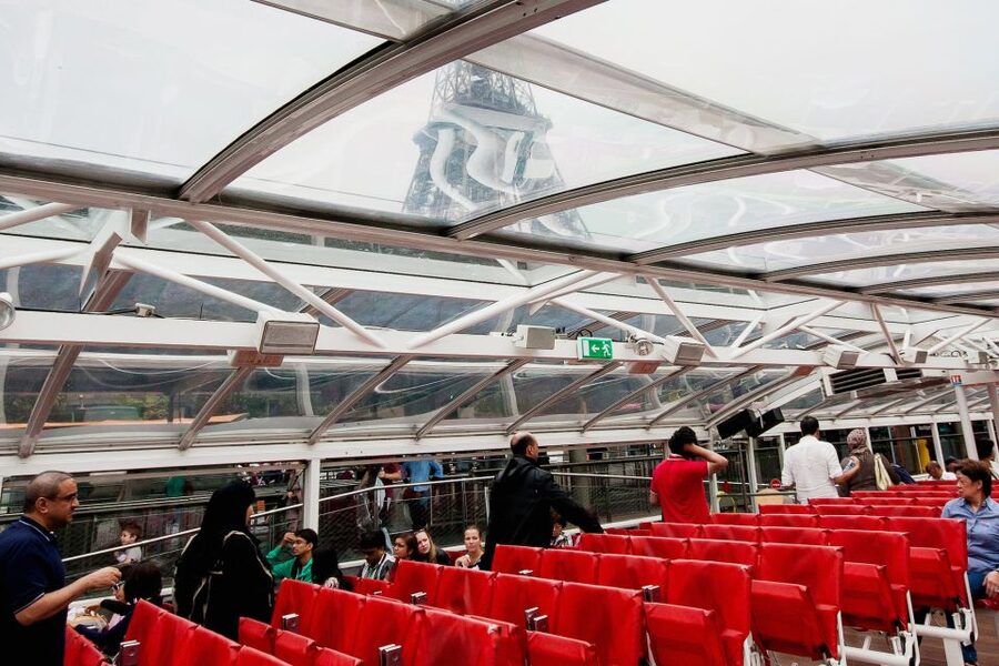 Paris: Audio-Guided Bus Tour & Seine River Cruise - Meeting point and what to expect for arrival timing