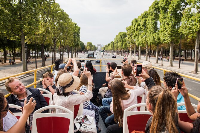 Paris Big Bus Hop-on Hop-off and Seine River Cruise - Where to start near the Louvre and what to watch for at stops