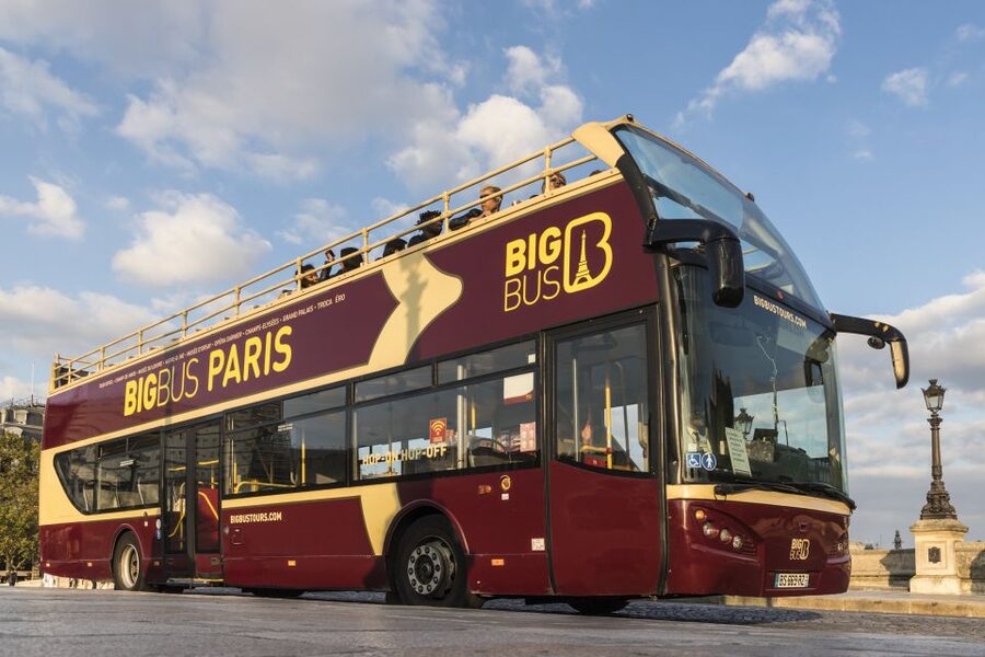 Paris: Big Bus Hop-on Hop-off Tour and Seine River Cruise - The Seine cruise: how to pick the right departure time