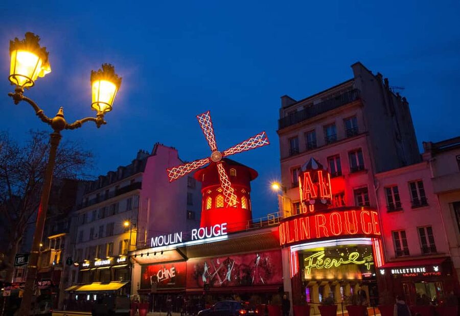Paris: Champagne at the Moulin Rouge & Seine River Cruise - Moulin Rouge Féerie Revue: The Can-Can, the Music, and the “Okay, This Is Real” Moment