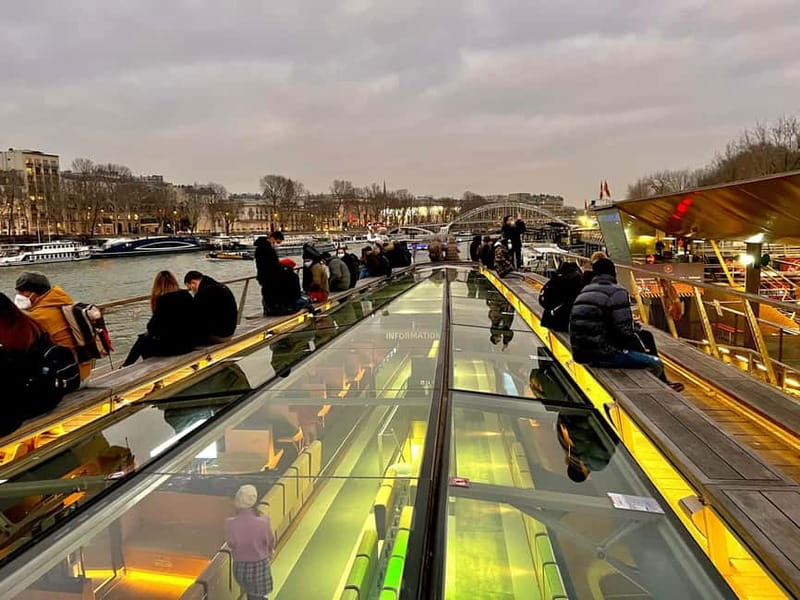 Paris: Day or Evening River Cruise with Musical Ambiance - The Audio Guide You Can Use Onboard