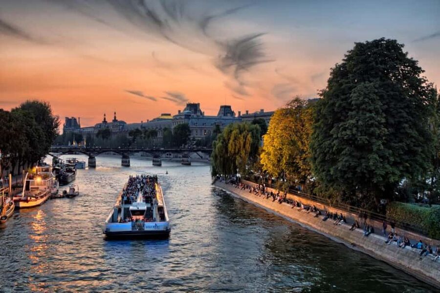 Paris: Eiffel Tower 2nd Floor Access with Seine River Cruise - Getting the timing right: lines, transfers, and cruise date flexibility