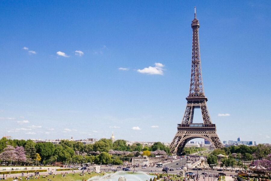 Paris: Eiffel Tower Summit Floor Ticket & Seine River Cruise - Meeting at Le Champ de Mars Cafe and Getting to the Right Entrance