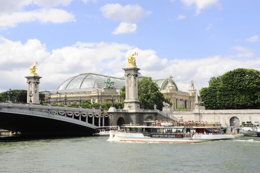 Paris: Eiffel Tower Tour & Seine River Cruise Tour - Optional summit to 905 feet: when it’s worth it (and what can slow you down)