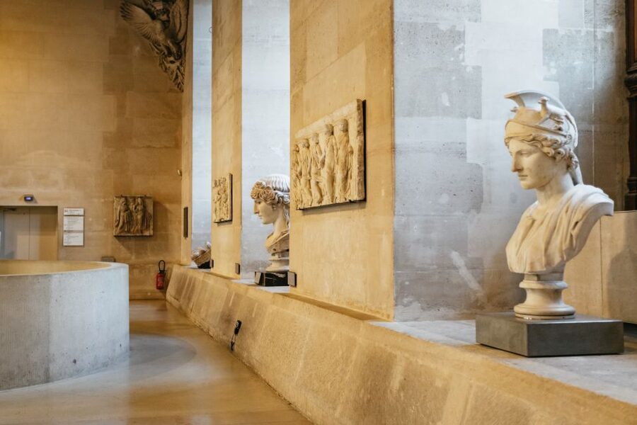 Paris: Louvre Museum Entry Ticket With Host and River Cruise - The Seine River cruise after the museum: best icons, best angles