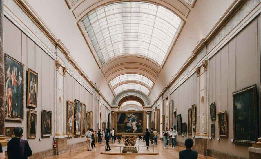 Paris: Louvre Museum & River Cruise Priority Access Tickets - Key points before you go