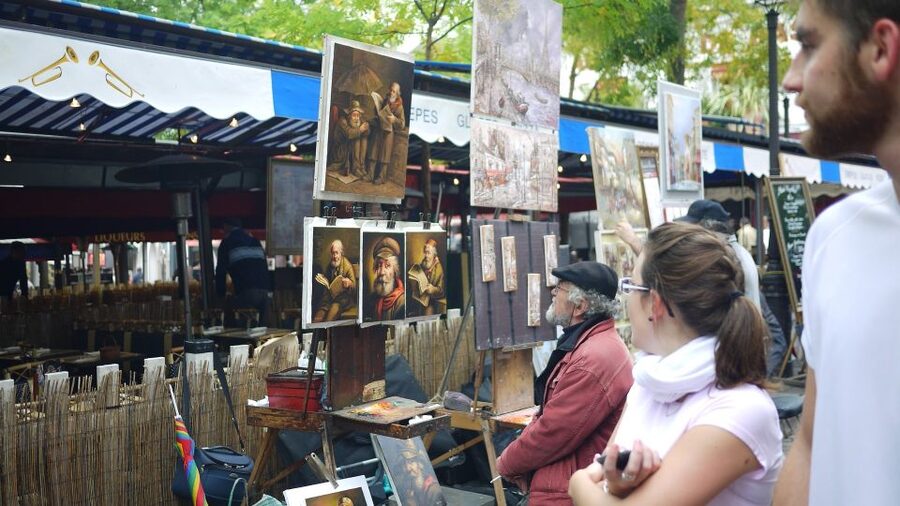 Paris: Montmartre Private Guided Tour & River Cruise Option - Moulin de la Galette: wind-up points for art on the slope