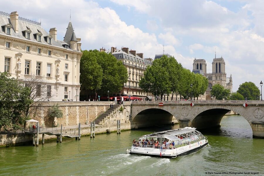 Paris: Montmartre Train Ride w/ Optional Seine River Cruise - Optional Seine River Cruise: Eiffel Tower Views in One Hour
