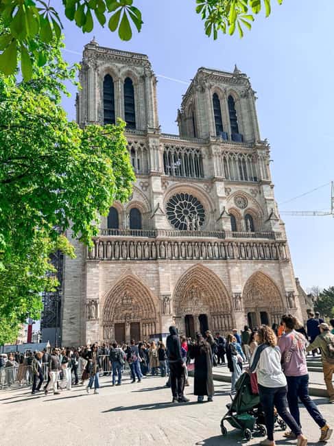 Paris: Notre Dame Cathedral Tour & Seine River Cruise - Key things that make this tour worth considering