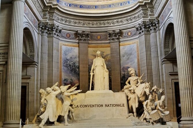 Paris Pantheon Entrance Ticket & Seine River Cruise - What you’ll actually feel during the hour on the water