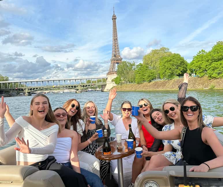 Paris: Private Seine River Cruise - Finding Port de Javel Haut under Grenelle Bridge