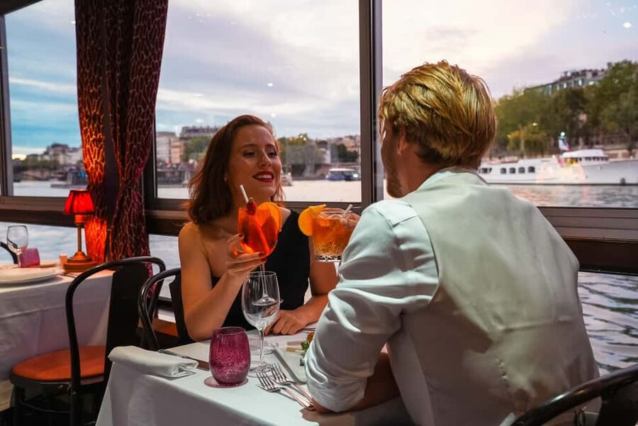 Paris: Seine River Cruise with 3-Course Dinner & Live Music - Should you book? My honest decision guide
