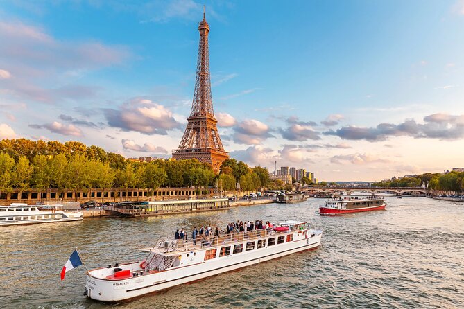 Paris Seine River Sightseeing Cruise Tour - The Louvre and the Long Building Effect (What You’ll Notice on the Water)