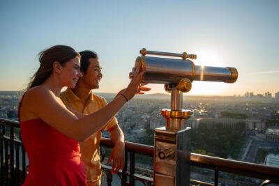 Paris Tour with Lunch at the Eiffel Tower and Seine River Cruise - The coach tour with 10-language audio: efficient, not always chatty