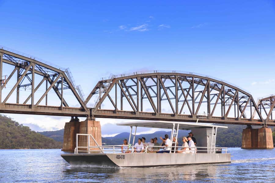Pearl & Oyster Farm Hawkesbury River Cruise - The Oyster Lifecycle on a Time-Pressed Schedule