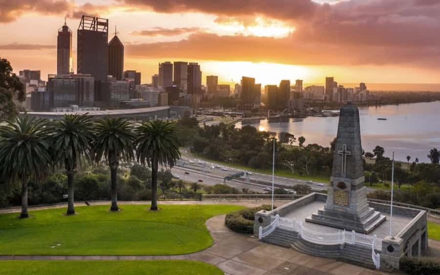 Perth & Fremantle Small-Group Tour with Swan River Cruise - Getting Picked Up in Perth: Easy Start, Clear First Step