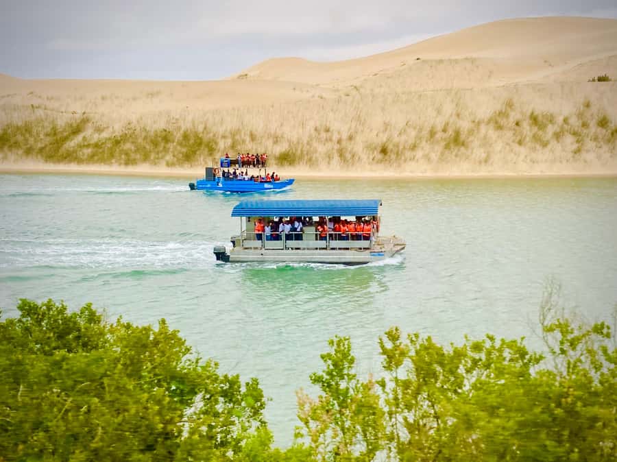 Port Elizabeth: River Cruise on the Sundays River - The highest sand dune stop: climb for the bay view